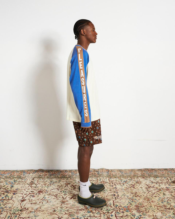 PLEASURES TECHNO RAGLAN LONG SLEEVE - OFF WHITE