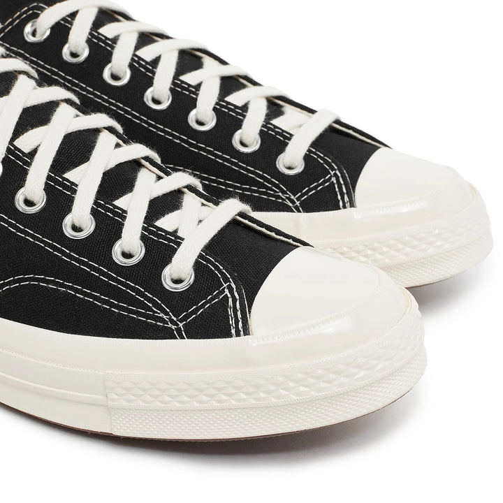 Comme des Garçons PLAY Small Red Heart Chuck Taylor All Star '70 Low Sneakers - Black - AZ-K128-001-1