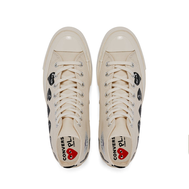 Comme des Garçons PLAY Multi Black Heart Chuck Taylor All Star '70 Low Sneakers - Beige - AZ-K126-001-2