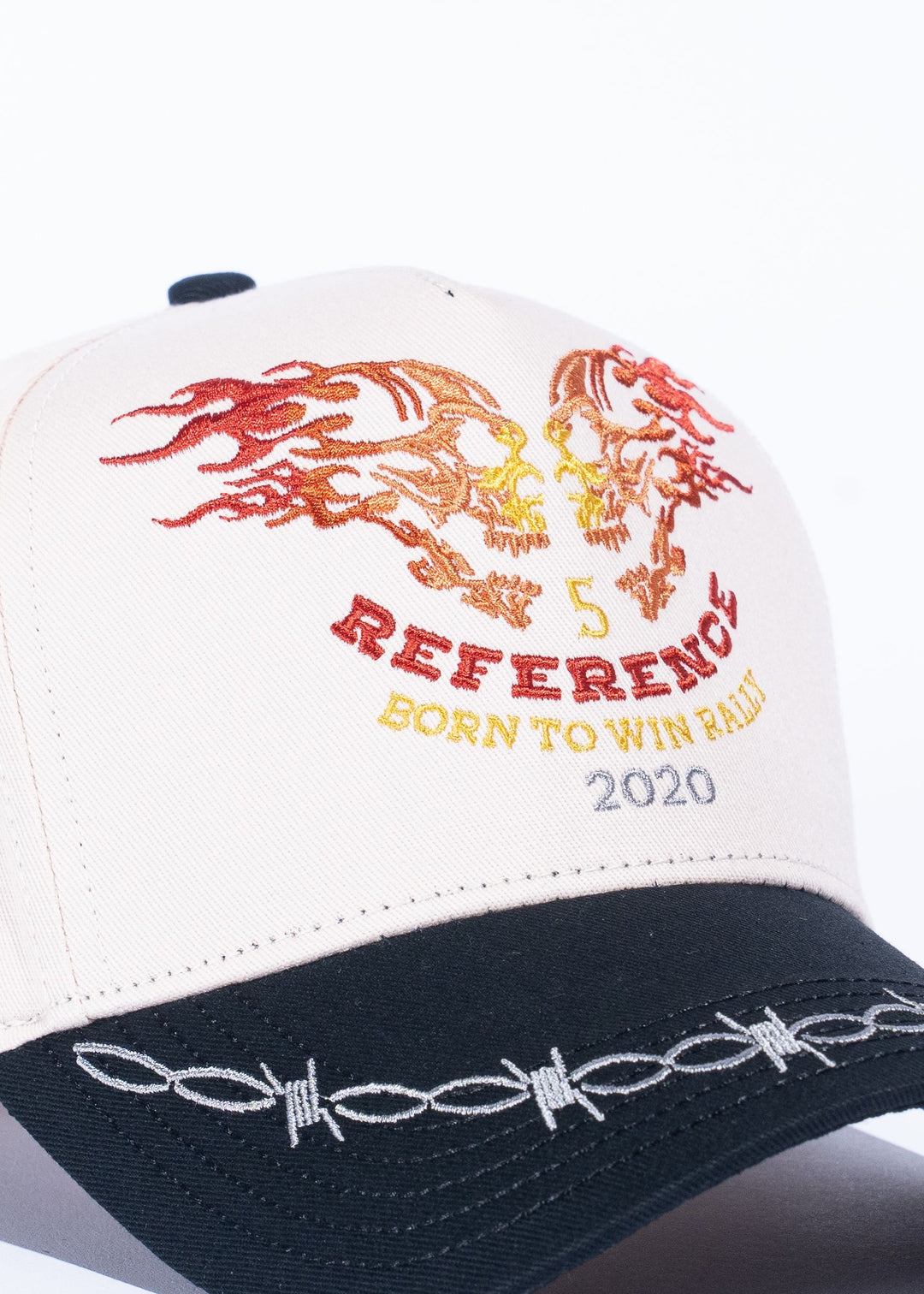 Reference Inferno - Cream/Black