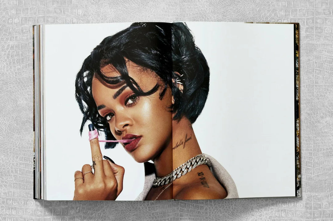 Vikki Tobak: Ice Cold. A Hip-Hop Jewelry History - Hardcover, Taschen