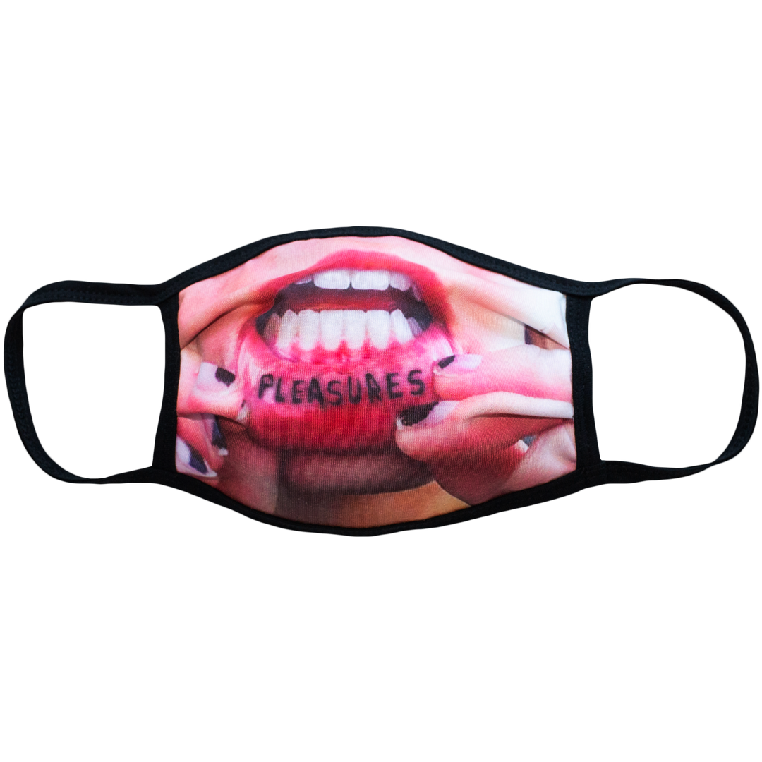 Double layer reusable face mask. One size fits most - please understand, everyones face shape is different. Made in the USA 